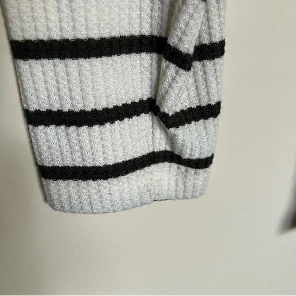 Talbots Raglan Waffle Knit Cowlneck Top‎ Stripes Plus Size 1X - Picture 5 of 9